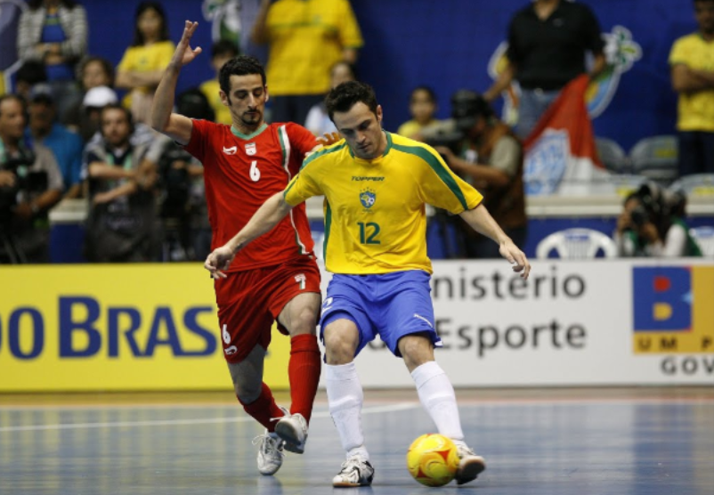 Foto Blog 'Futsal: Olahraga Cepat dengan Semangat Kompetitif'